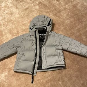 shiny grey super shorty puff